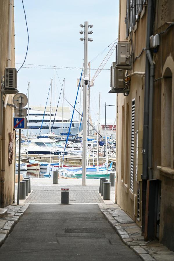Vieuxport Yourhosthelper La Ciotat Buitenkant foto